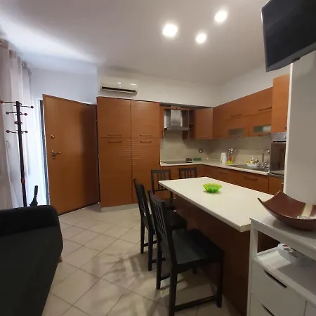 Apartament Casa Marilyn - 100 M Dal Centro Citta *